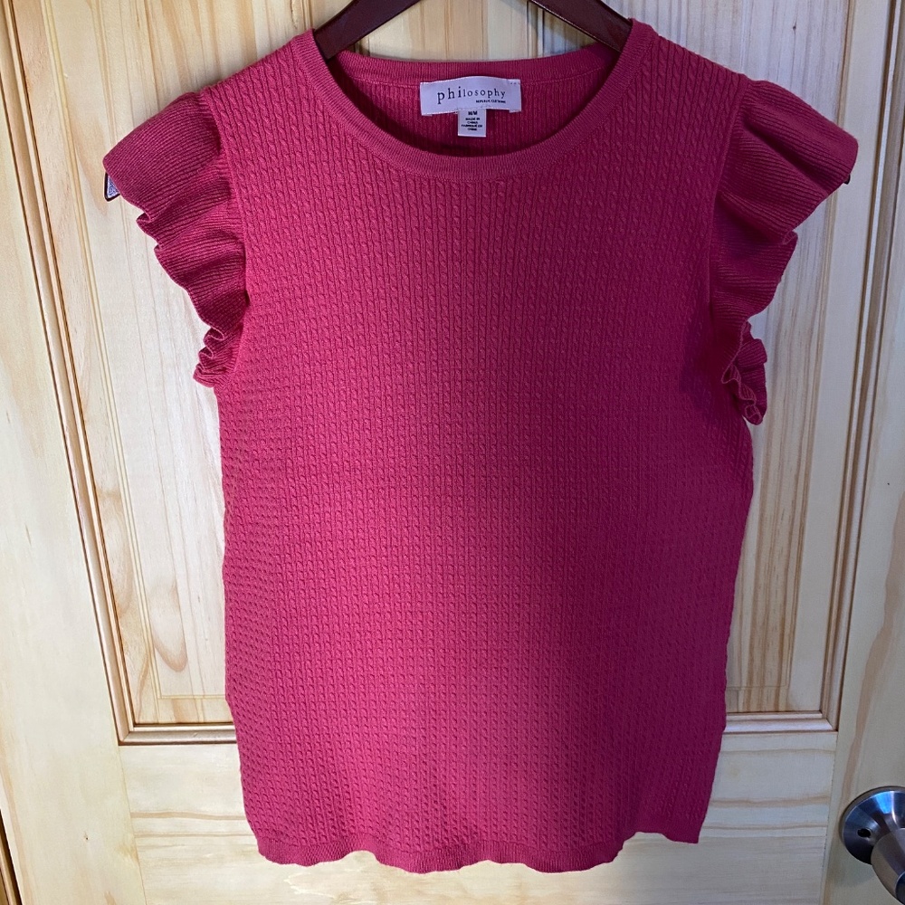 WOMANS SUMMER TOP PHILOSOPHY DEEP BERRY COLOR SIZE MEDIUM RUFFLED CAP SLEEVE
